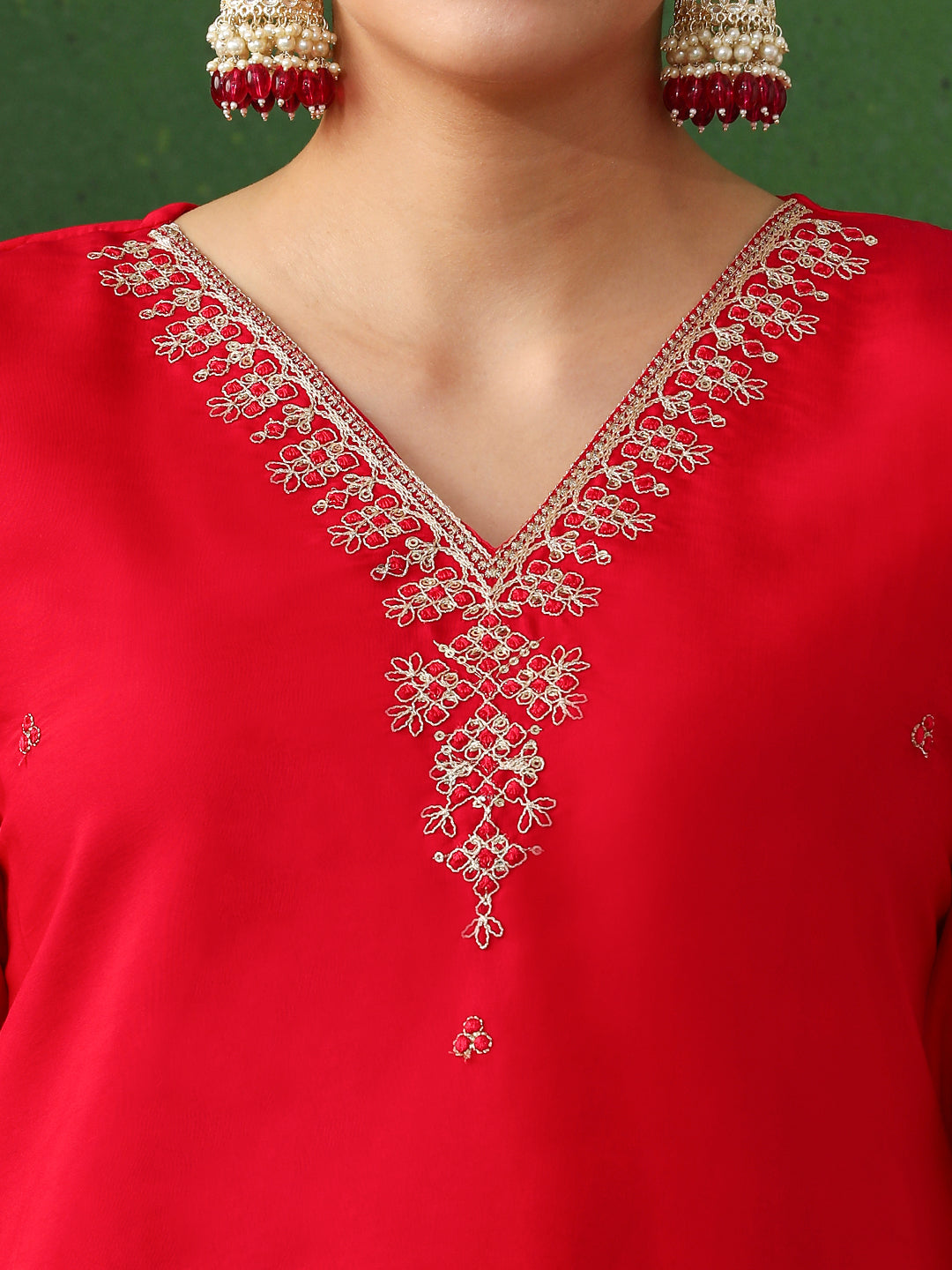 Floral Embroidered Straight Chanderi Silk Kurta & Trousers Sets