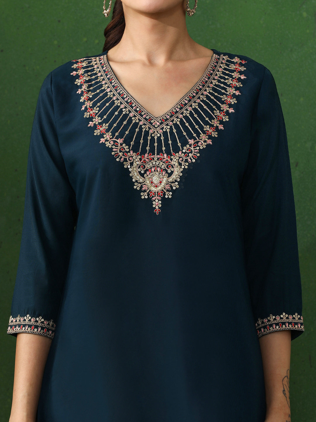 Floral Embroidered Straight Chanderi Silk Kurta & Trousers Sets