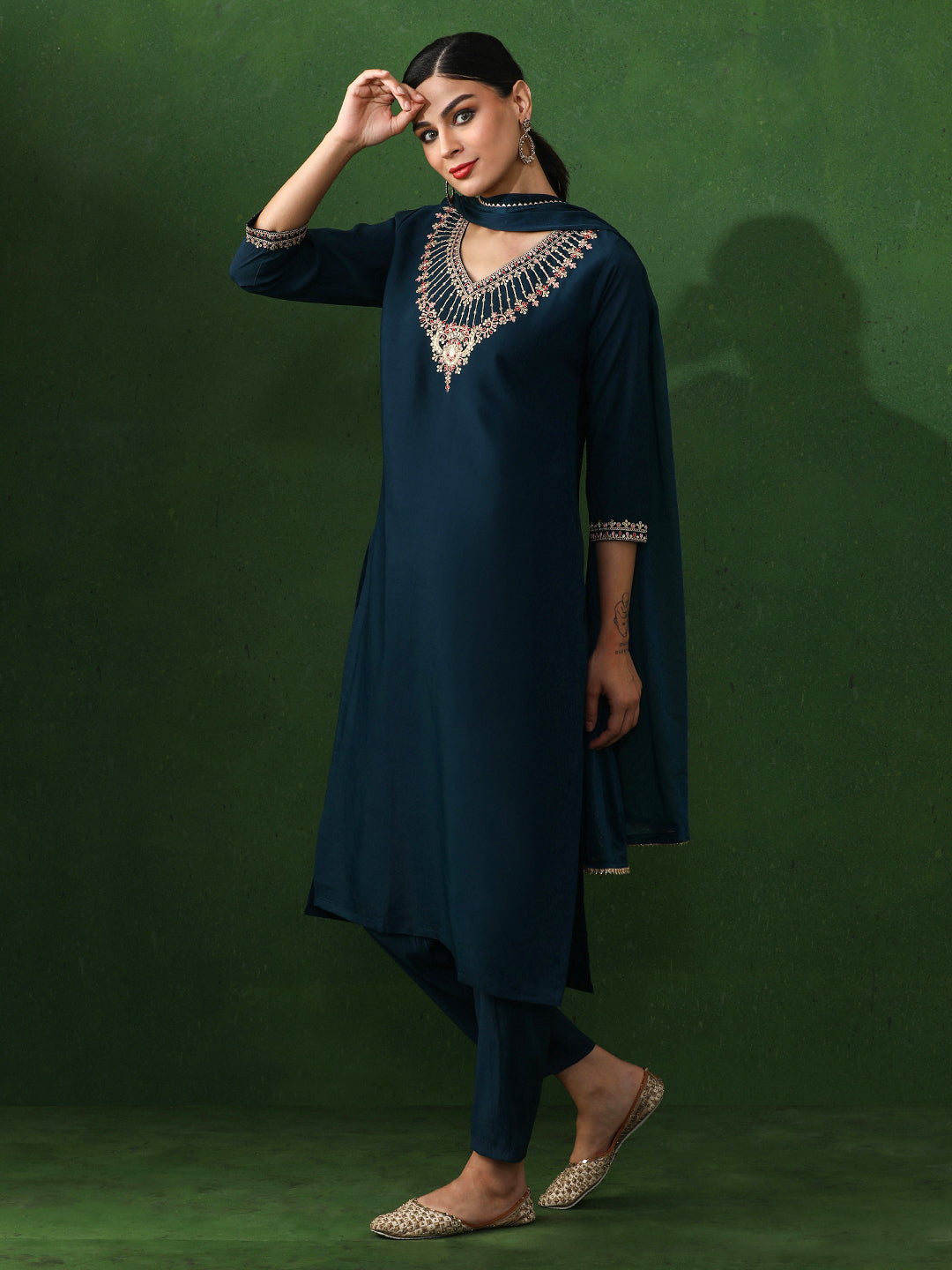 Floral Embroidered Straight Chanderi Silk Kurta & Trousers Sets