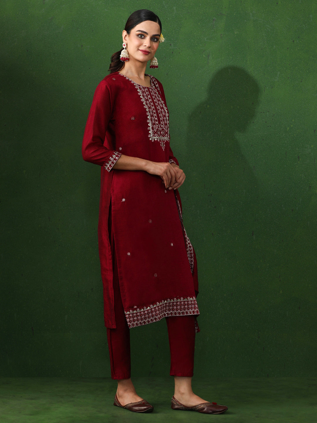 Floral Embroidered Straight Silk Blend Kurta & Trousers Sets