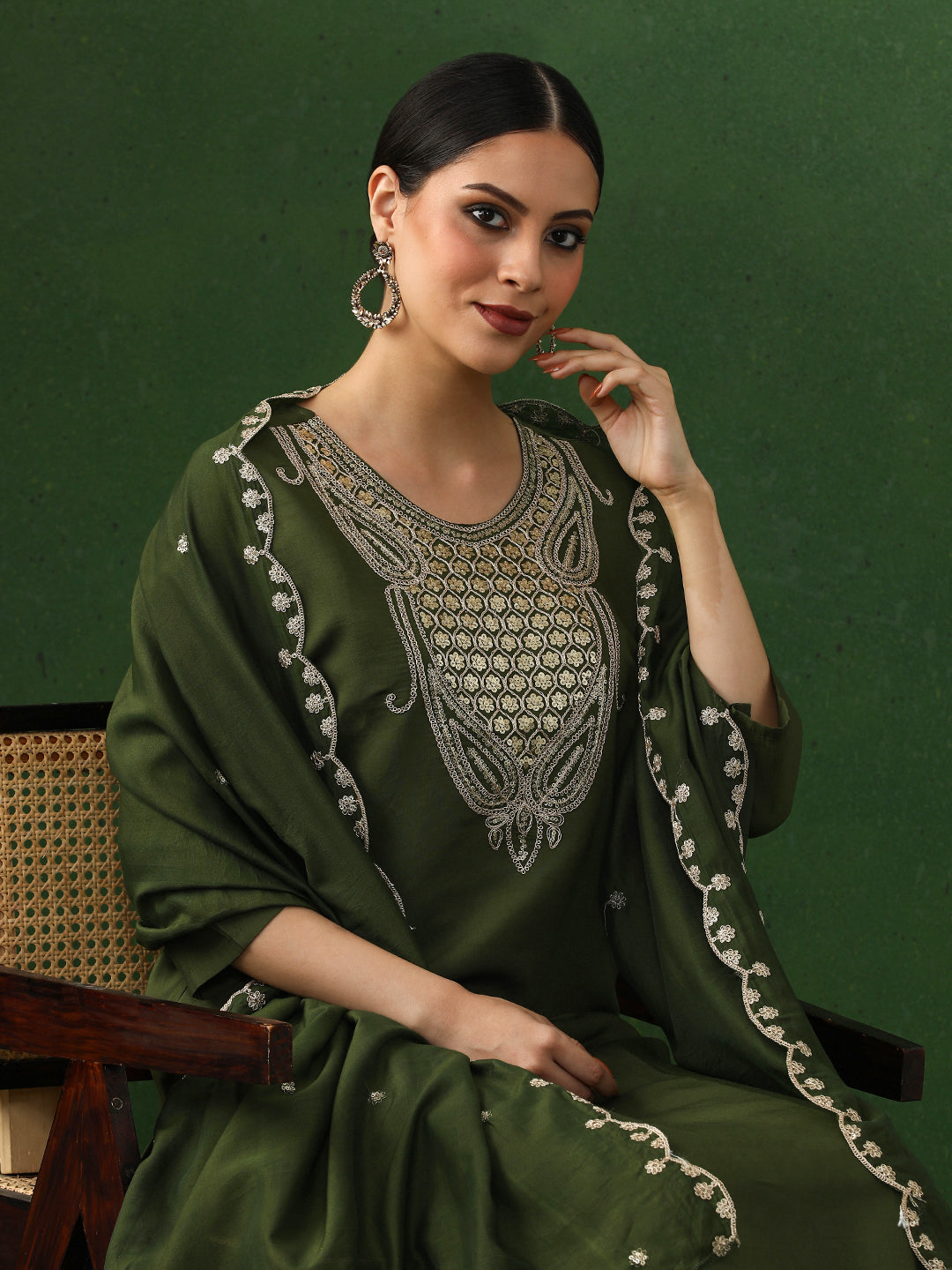 Floral Embroidered Straight Chanderi Silk Kurta & Trousers Sets