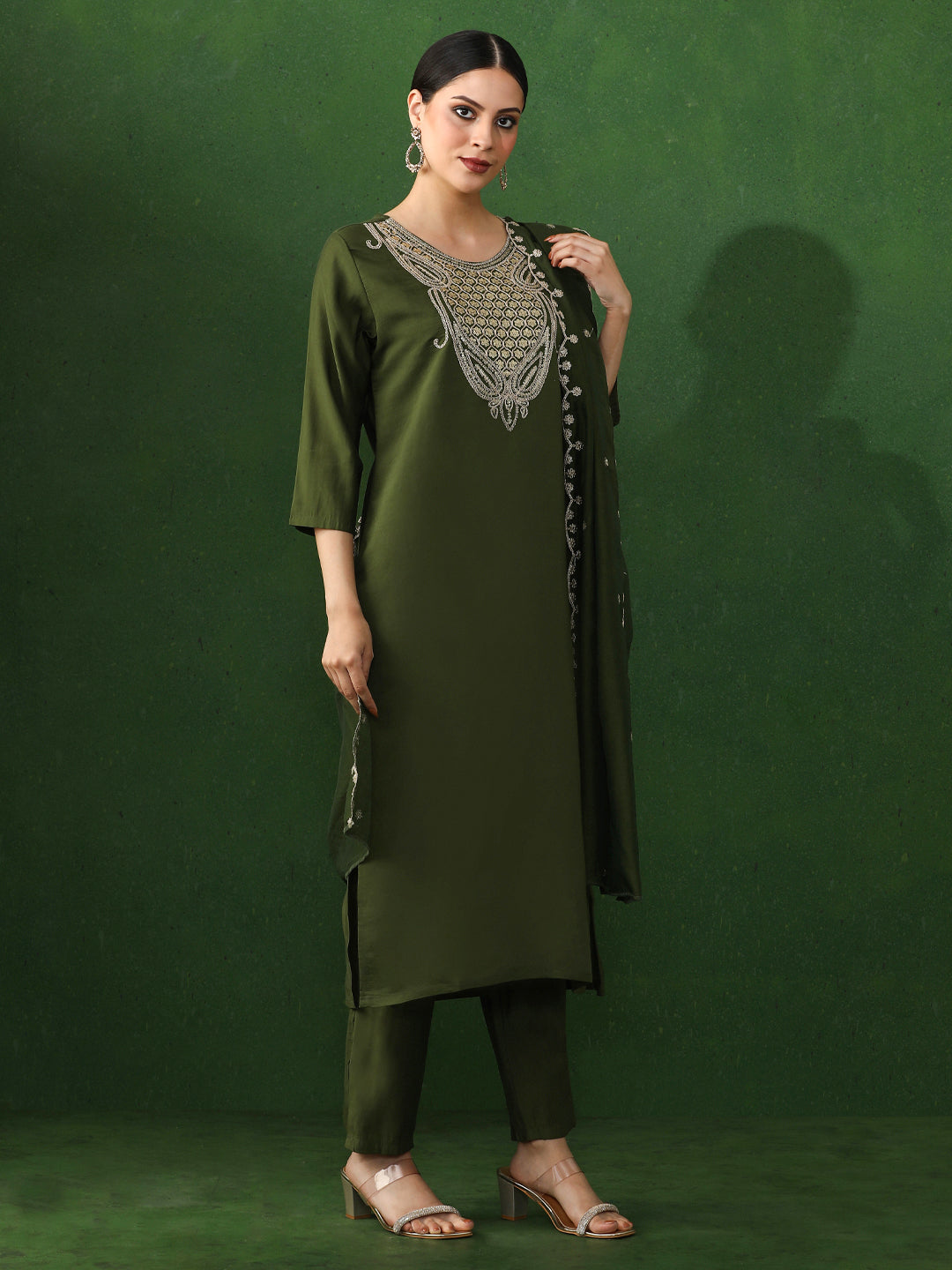 Floral Embroidered Straight Chanderi Silk Kurta & Trousers Sets