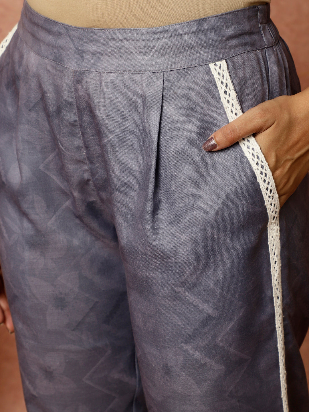 Lavender Floral Print Shirt With Pants Co-ord Sets