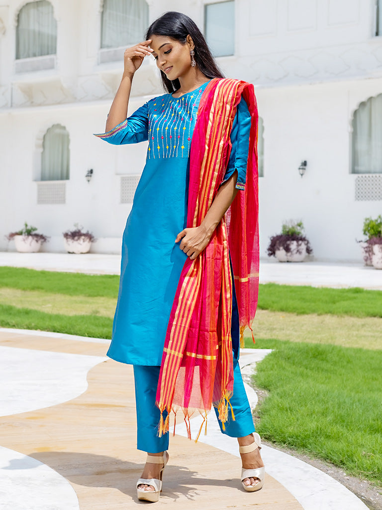 Straight Solid Turquoise Silk Blend Kurta With Pants & Chanderi Dupatta