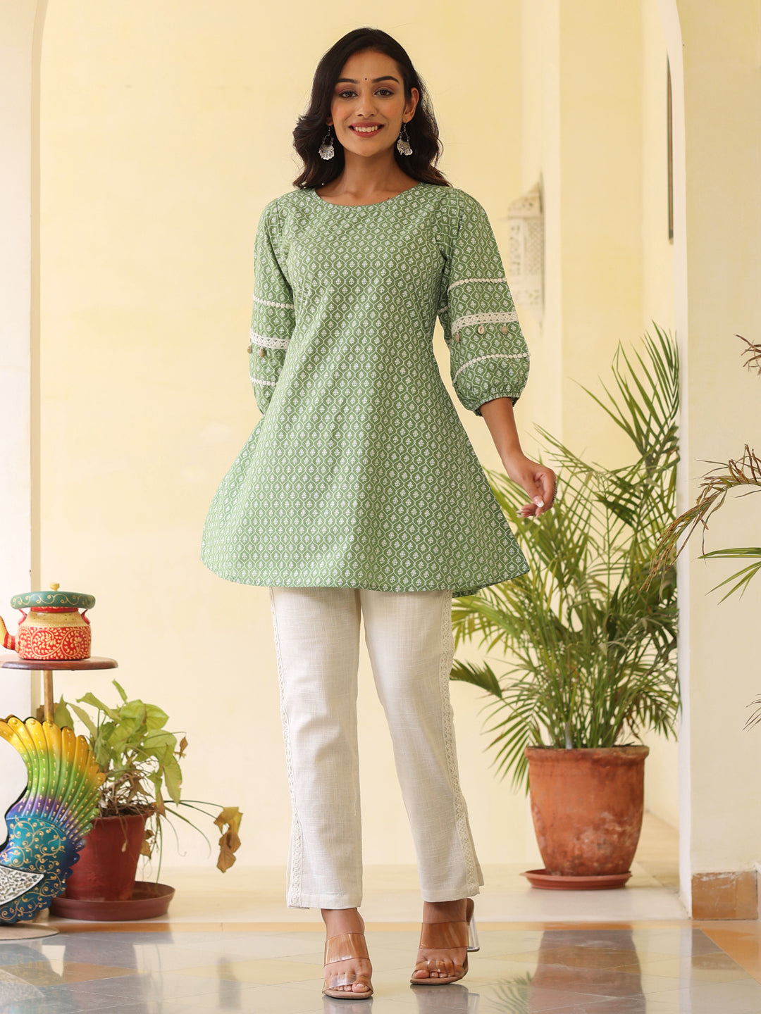 Green Ethnic Printed Cotton Crochet Lace Short Kurti