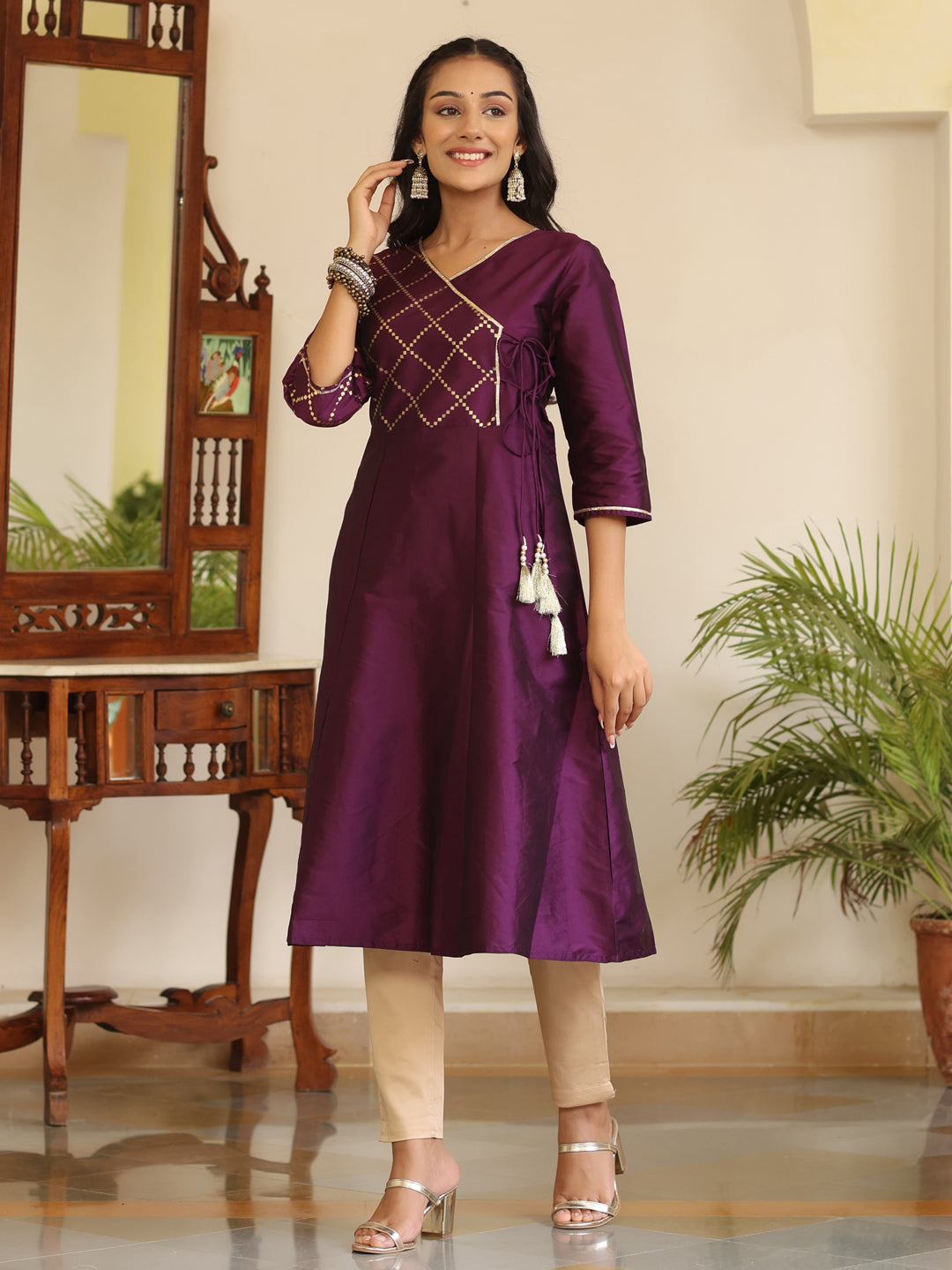 Knee length flared angrkha kurta