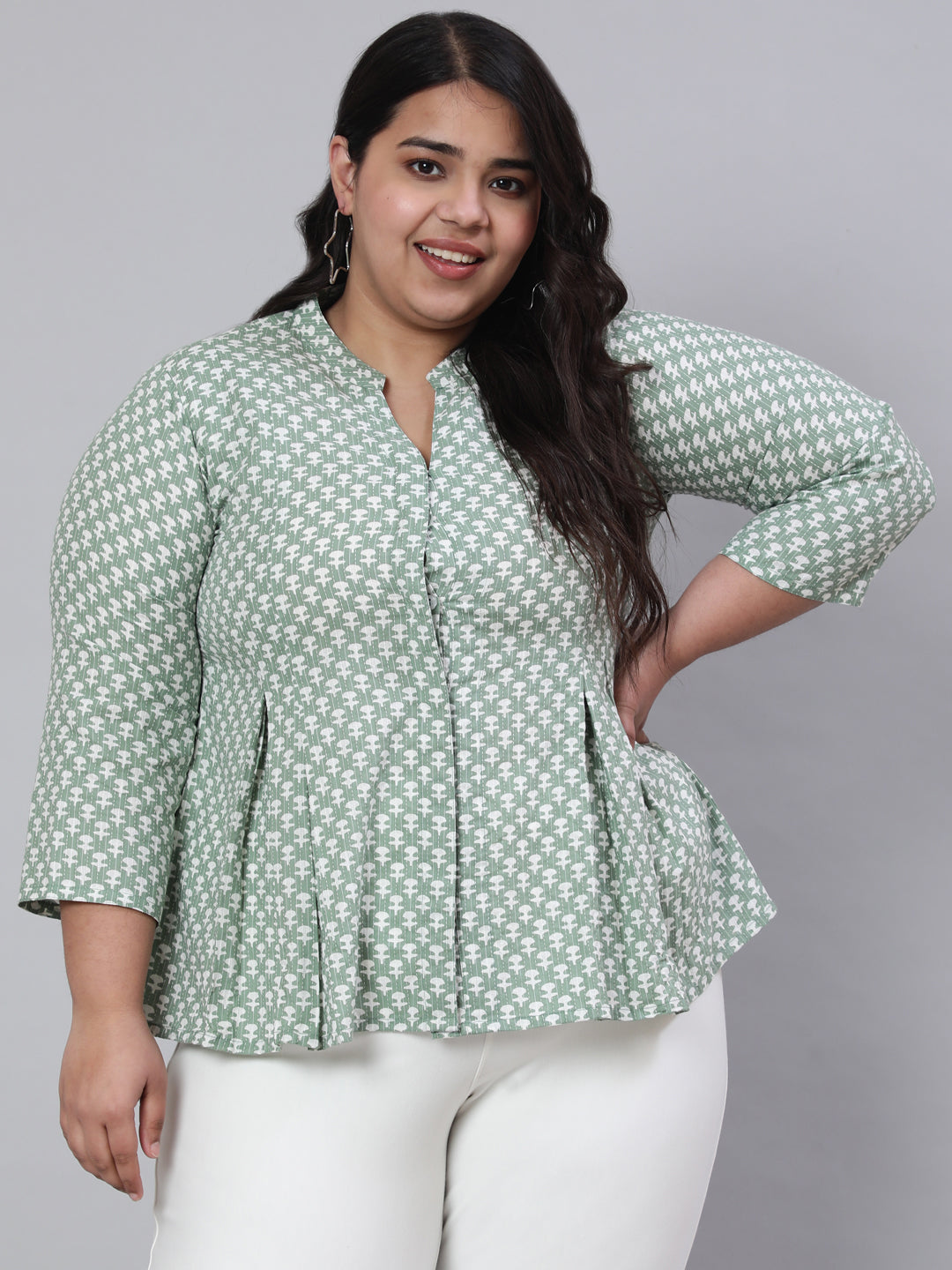 Green Plus Size Woven Printed Pleated Top