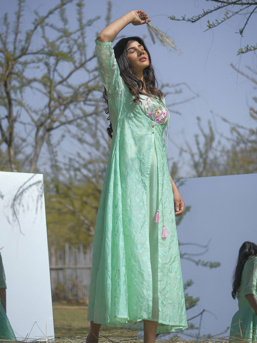 Amaiva Light Green Ethnic Print Kota Doriya Muslin Kurta