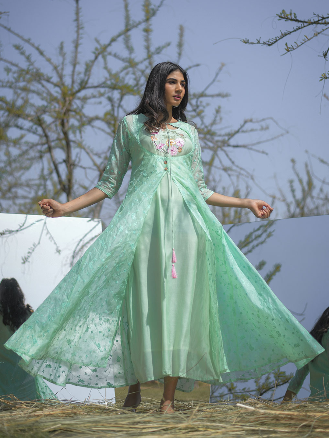 Amaiva Light Green Ethnic Print Kota Doriya Muslin Kurta