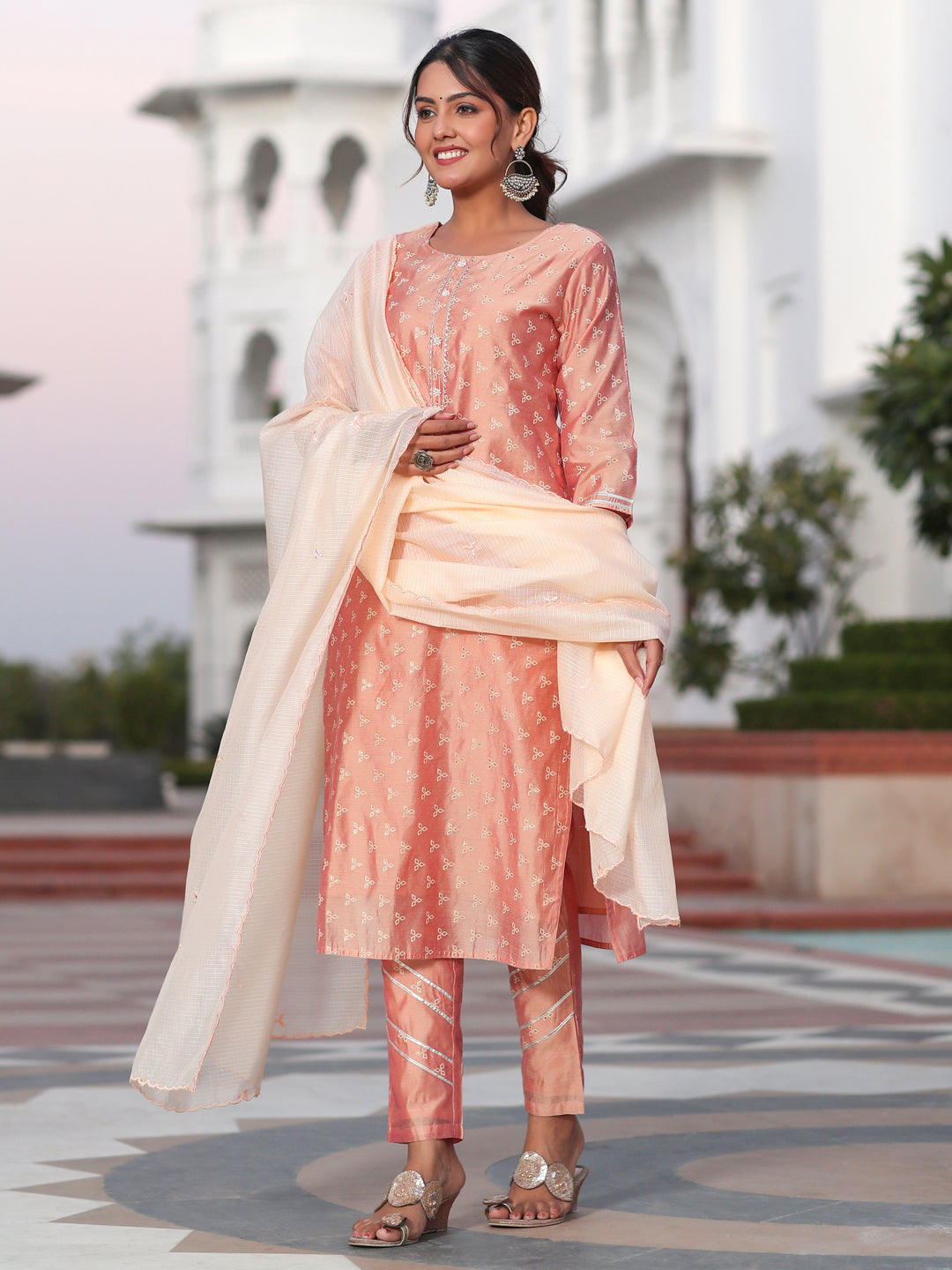 Embossed Gold Print Embellished Chanderi Kurta With Trousers And Kota Tissue Dupatta