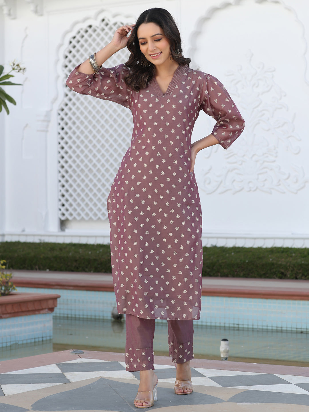 Embossed Gold Print Puffed Sleeves Chanderi Kurta With Trousers