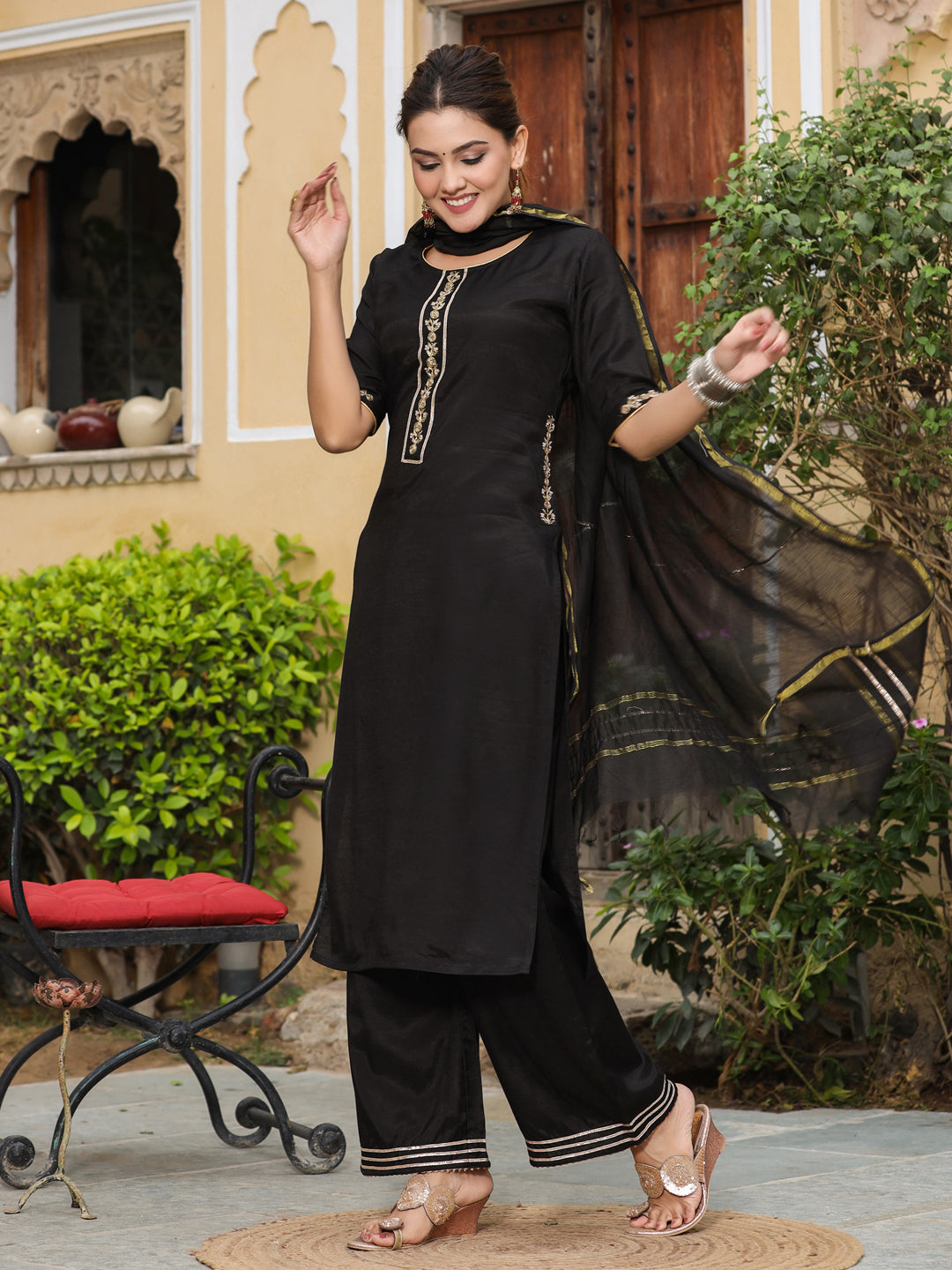 Black Solid Straight Kurta With Palazzo And Chanderi Dupatta