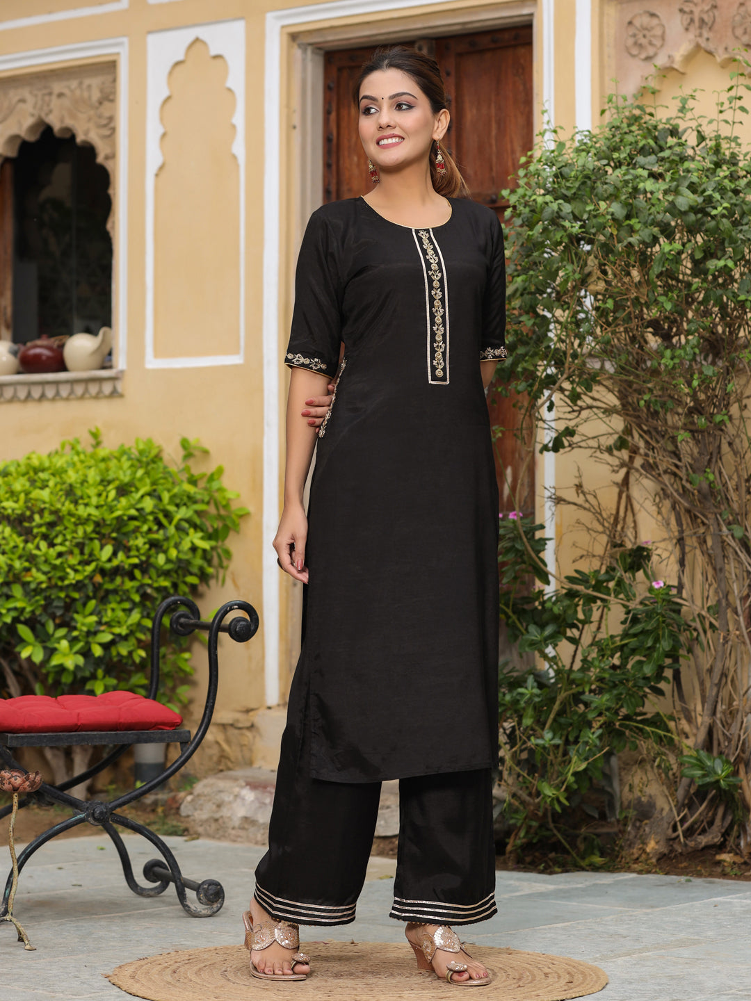 Black Solid Straight Kurta With Palazzo And Chanderi Dupatta