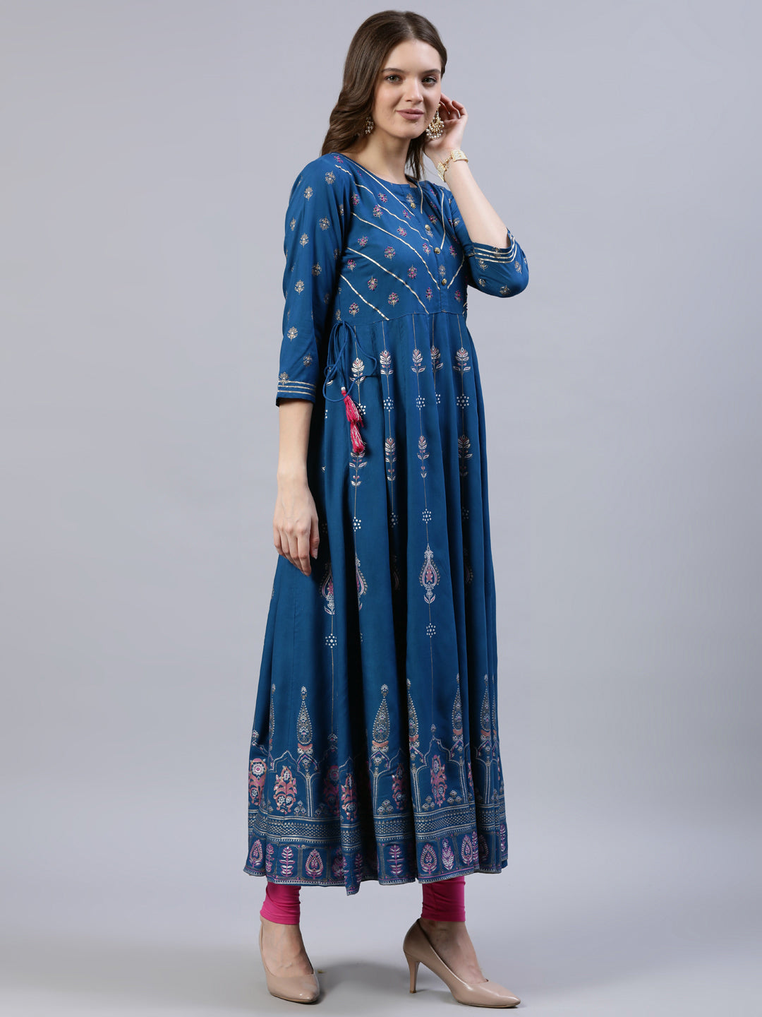 embroidered ethnic wear kurta for ladies