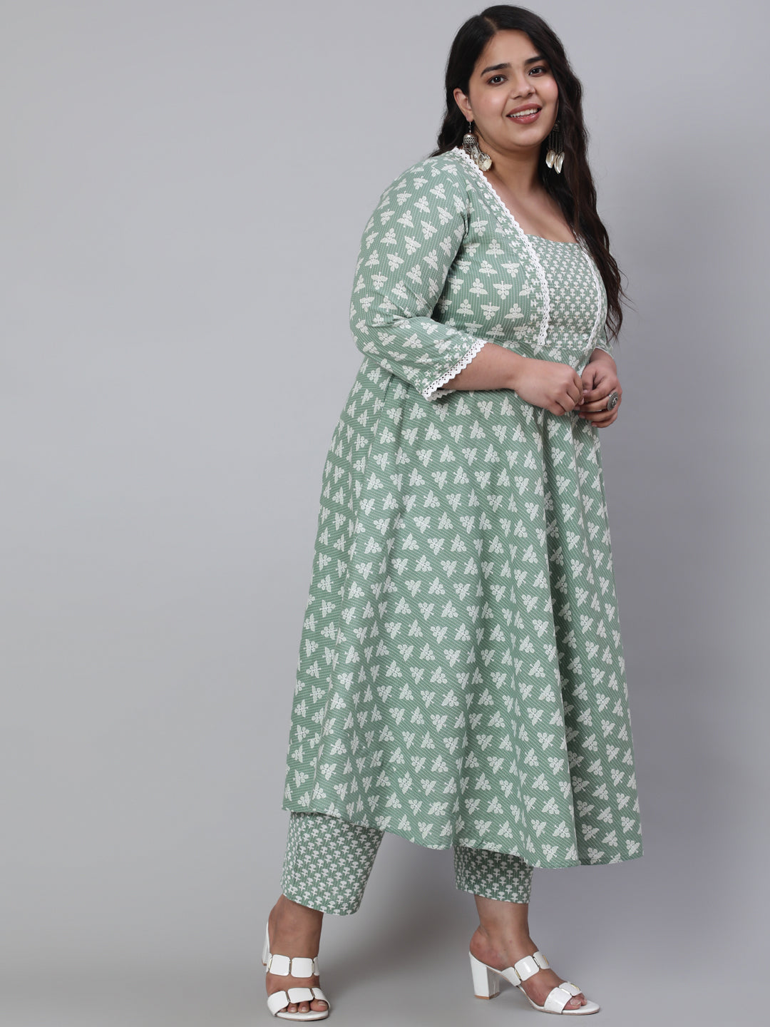 Green Plus Size Woven Ethnic Print Embroidered Flared Laced Kurta With Printed Palazzo