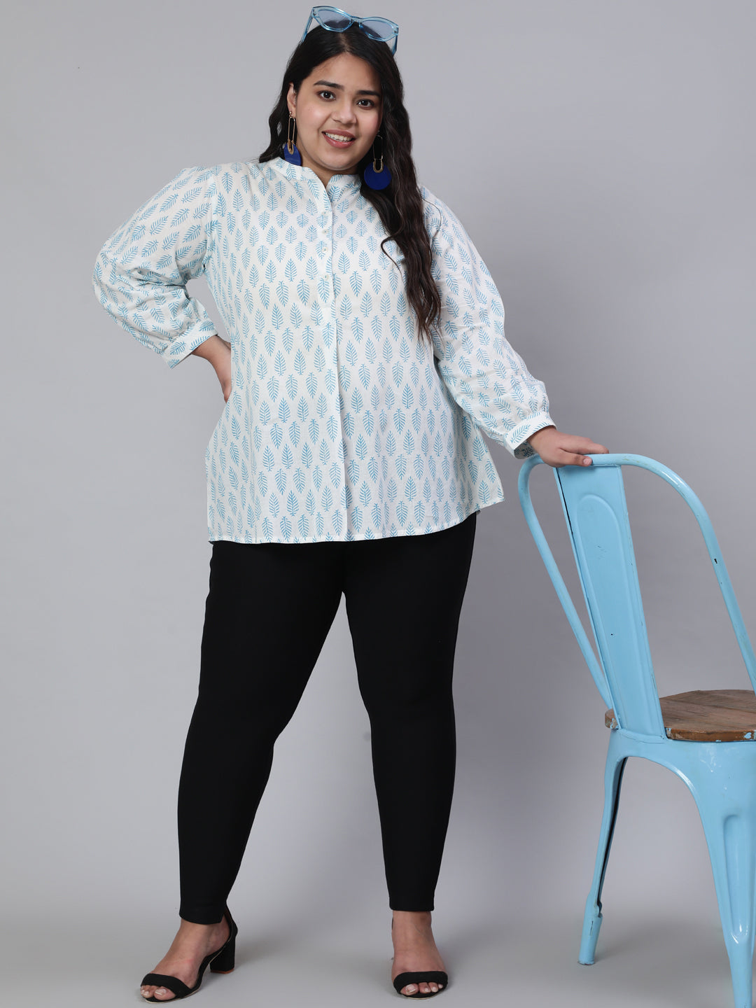 White And Turquoise Blue Plus Size Printed Pleated Top