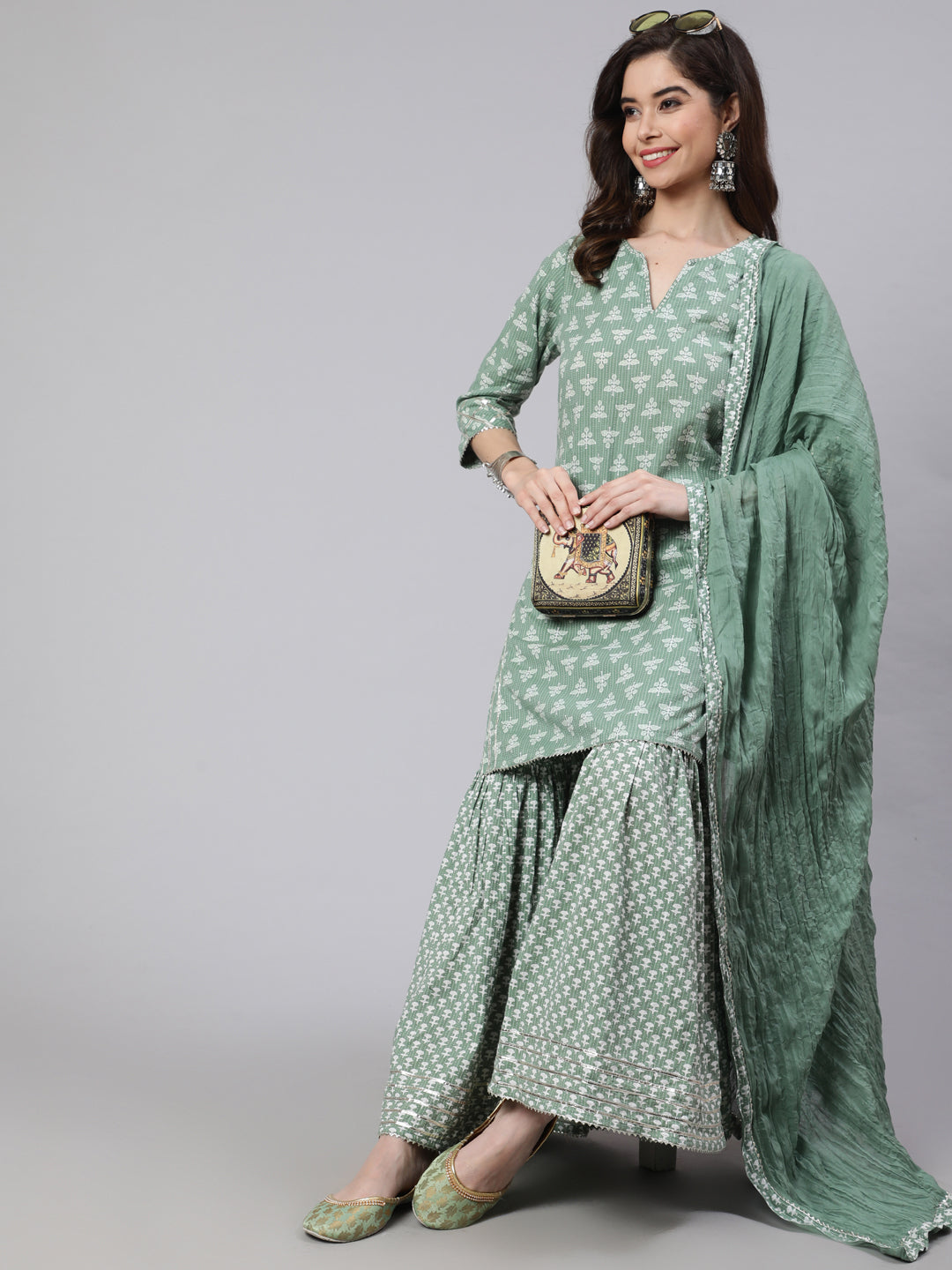 Green Woven Straight Printed Embroidered Kurta Set With Solid Dupatta