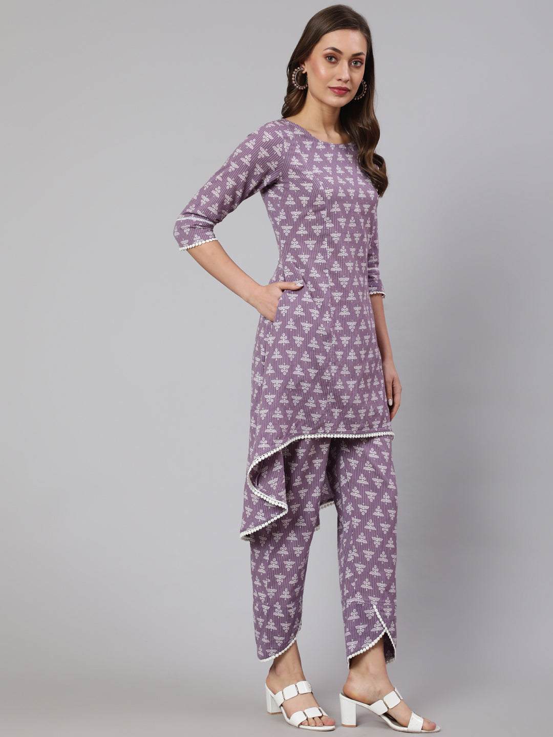 Lavender Woven Asymmetric Hemline Printed Kurta With Tulip Palazzo