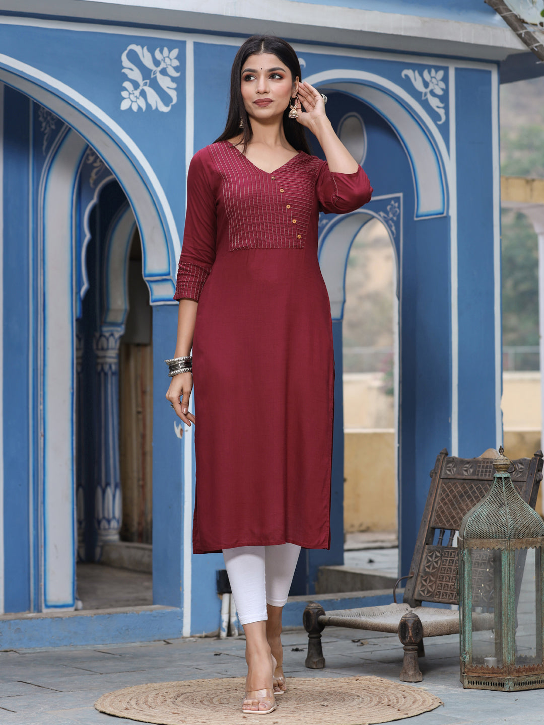Maroon Pin Tucks Solid Straight Kurta
