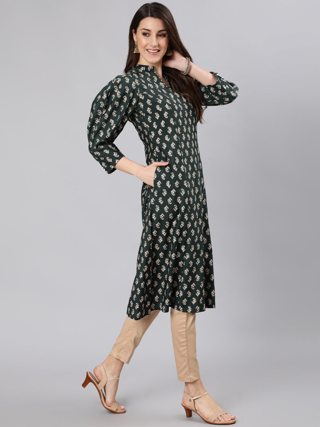 A line kurta with side pockets