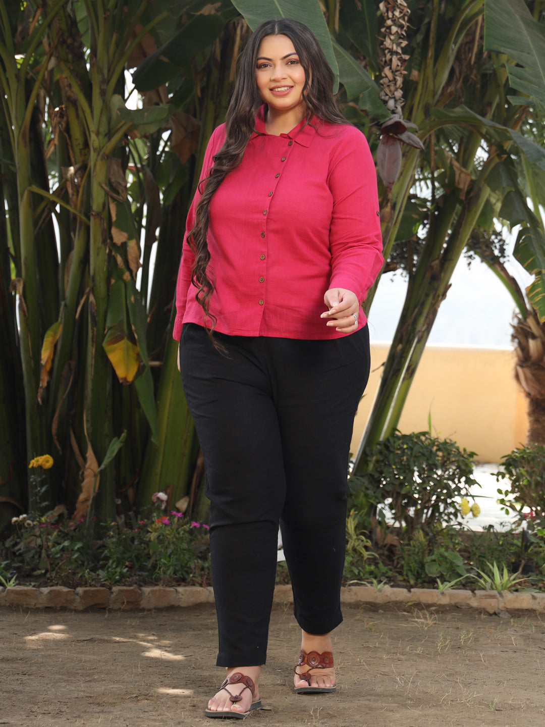 Pink Straight Regular Fit Solid Casual Shirt