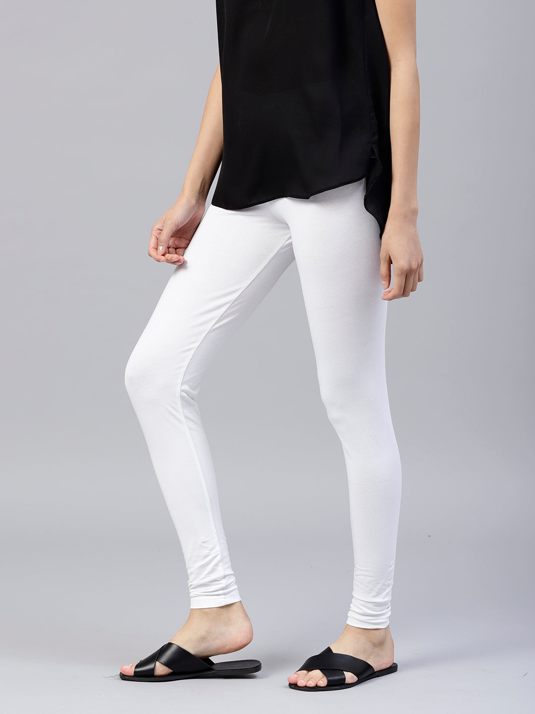 White Solid Cotton Lycra Leggings