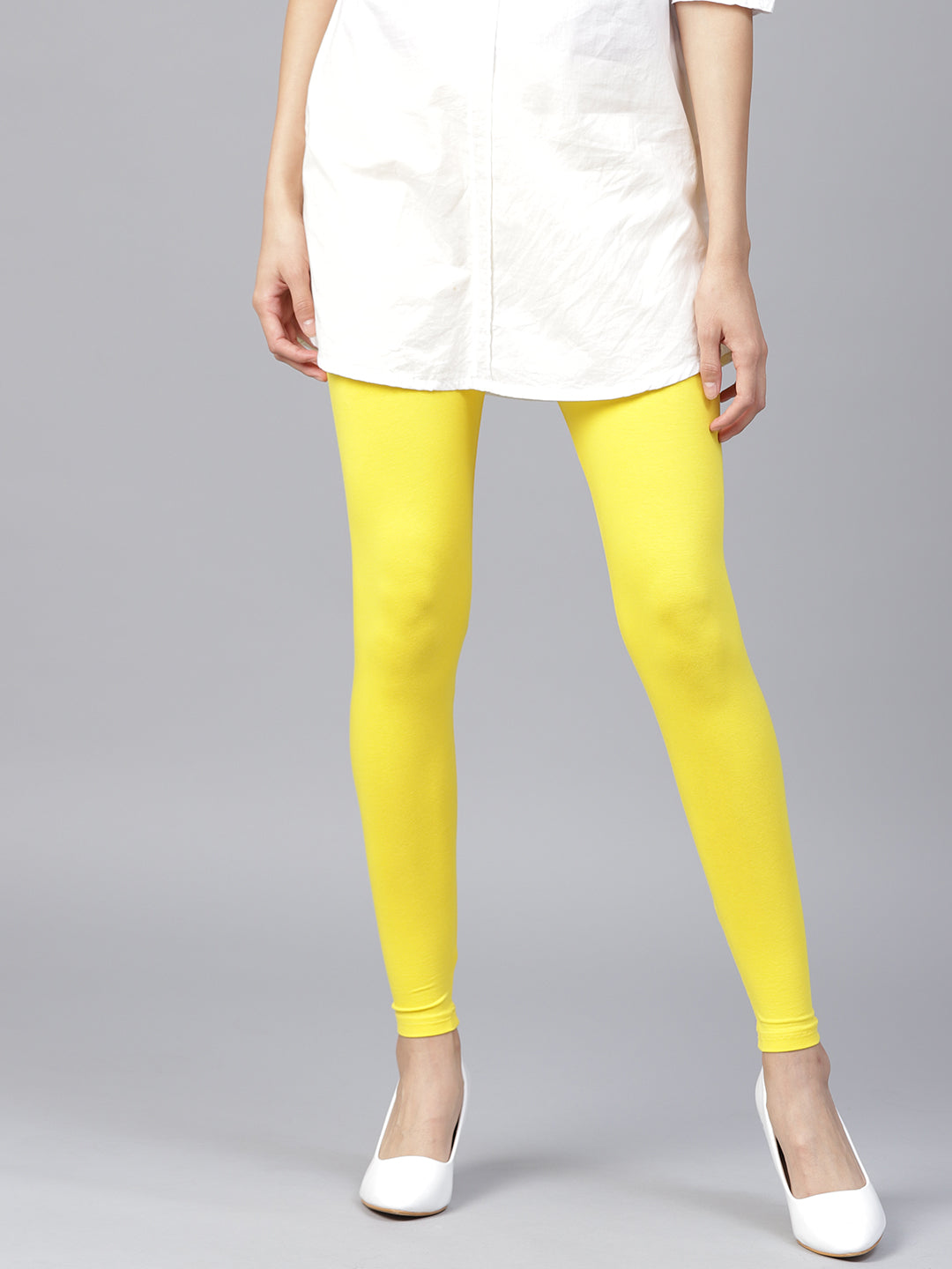 Yellow Solid Cotton Lycra Leggings