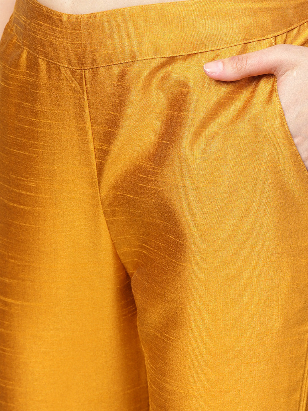 Maroon Jacquard Woven Straight Kurta With Pants & Dupatta