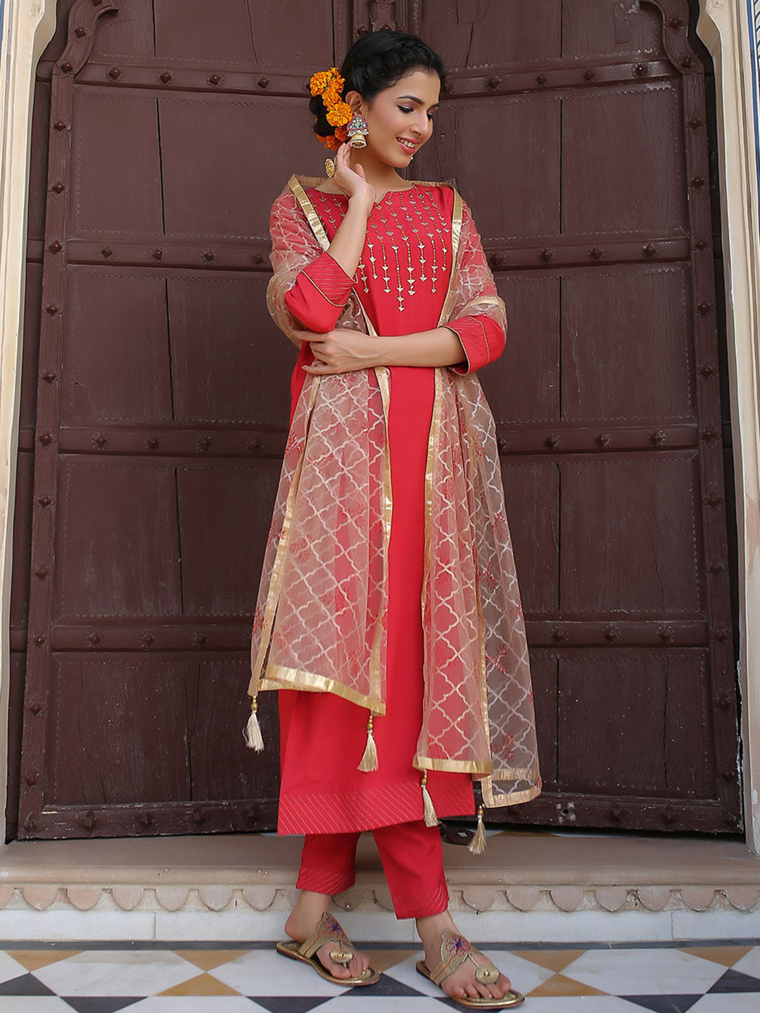 Red & Brown Embroidered Straight Viscose Musline Kurta With Pants & Dupatta