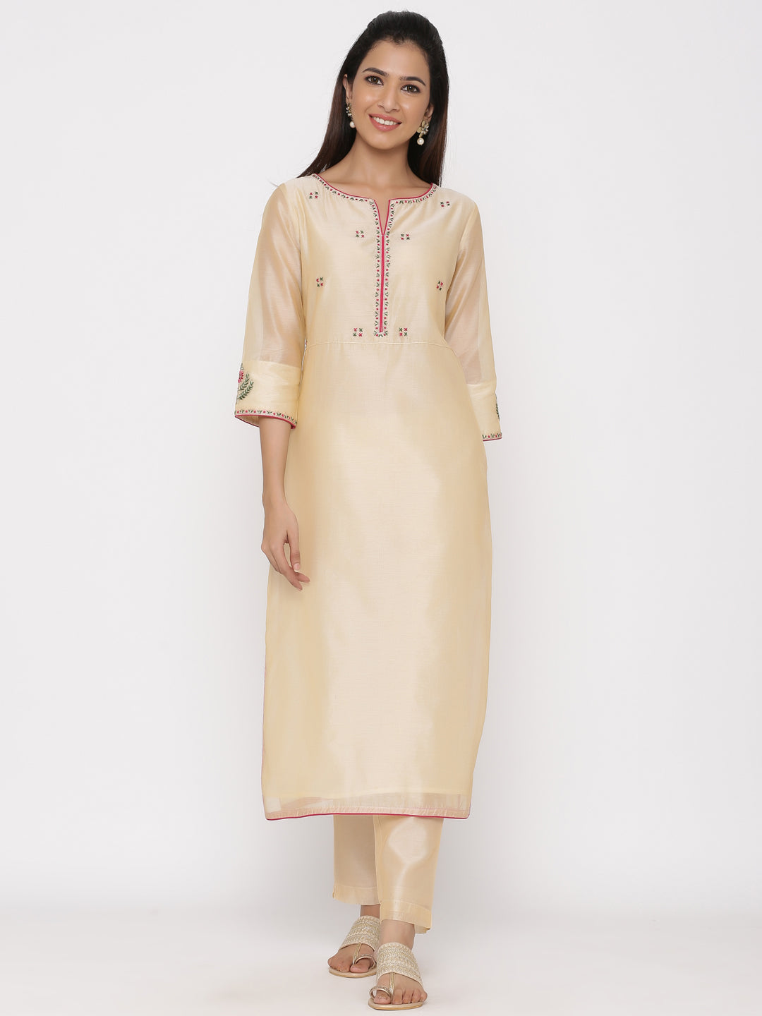 Cream Embrodiered Straight Chanderi Silk Kurta With Pant And Dupatta
