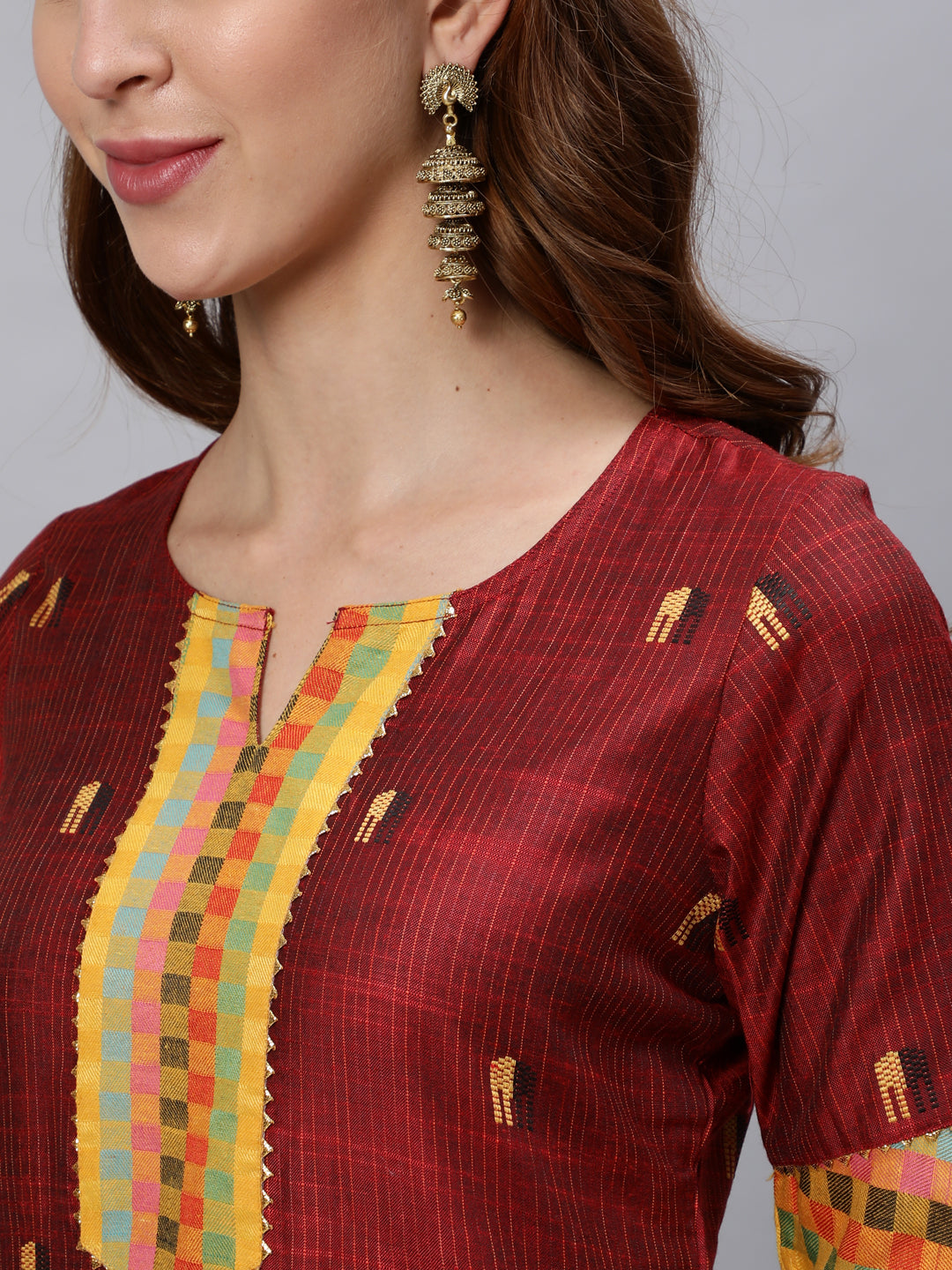 Maroon Yarn Dyed Kurta With Pants