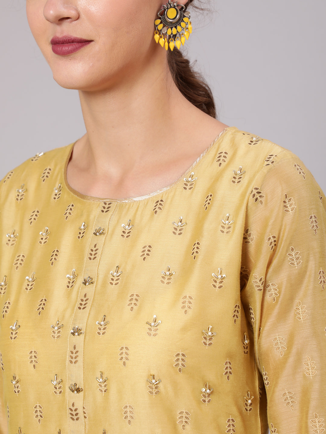 Shop Festive Wear Chanderi Kurta pant & Dupatta | Jaipur Kurti Shop Latest Festive wear Gold Print Pearl Embellished Chanderi Round Neck Kurta Pants & Kota Tissue Embroidered Scallop Dupatta for Women Online at Jaipur Kurti