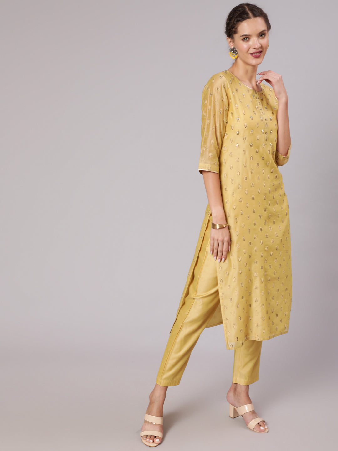 Shop Festive Wear Chanderi Kurta pant & Dupatta | Jaipur Kurti Shop Latest Festive wear Gold Print Pearl Embellished Chanderi Round Neck Kurta Pants & Kota Tissue Embroidered Scallop Dupatta for Women Online at Jaipur Kurti