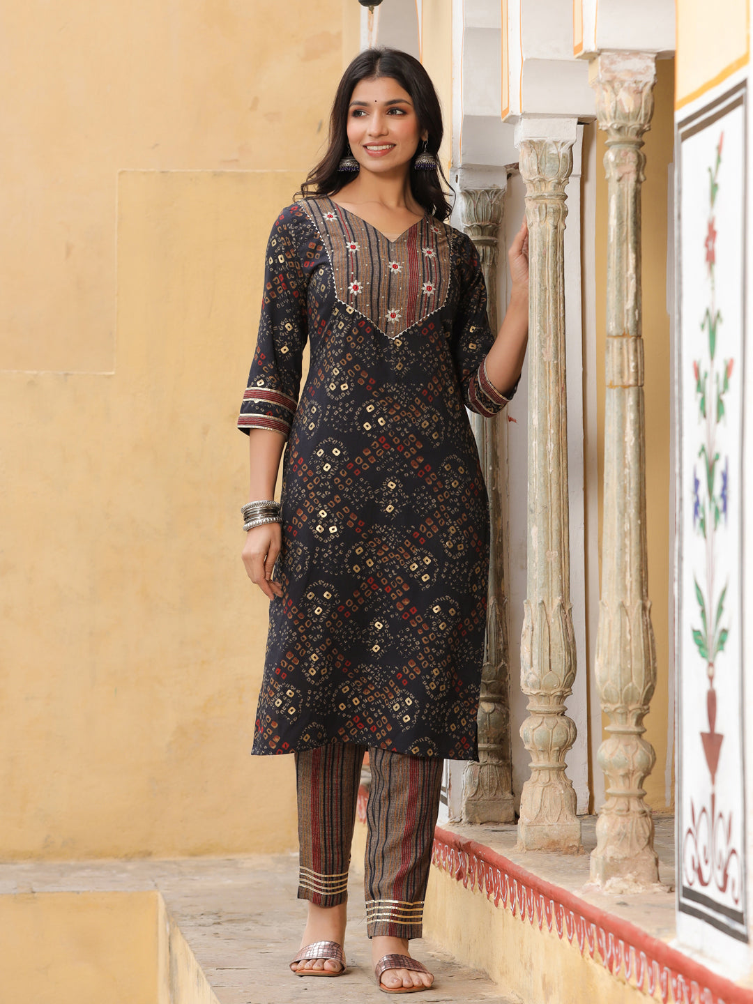 Black Printed Kurta With Pants
