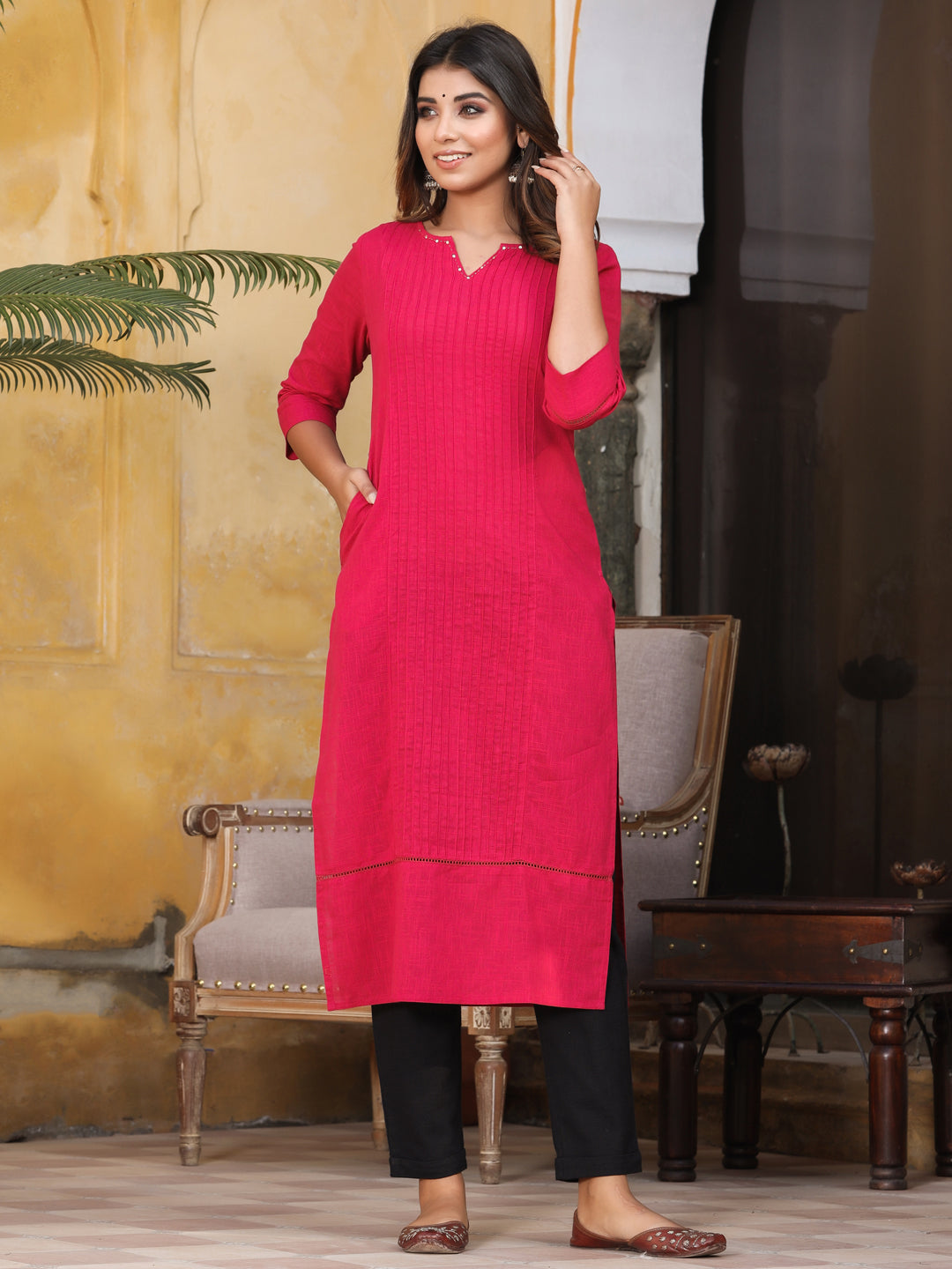 Pink Cotton Pin Tucks Straight Kurta With Pants