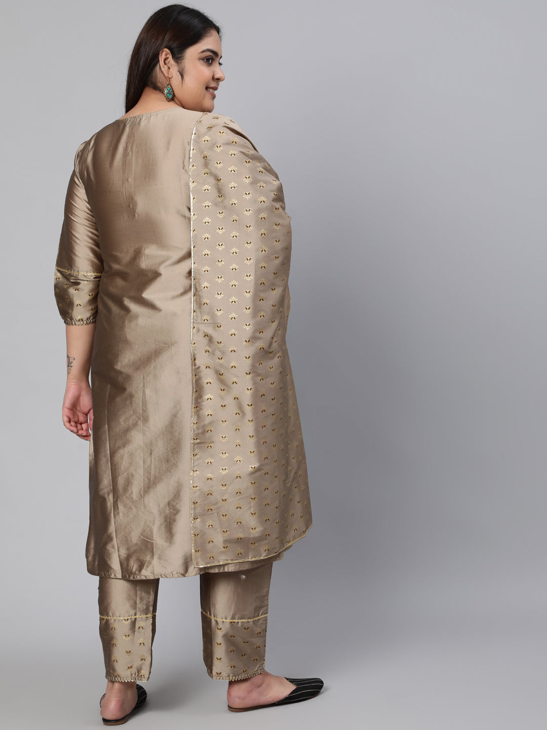Taupe Thread Work Gold Print Silk Blend Kurta With Pant And Dupatta