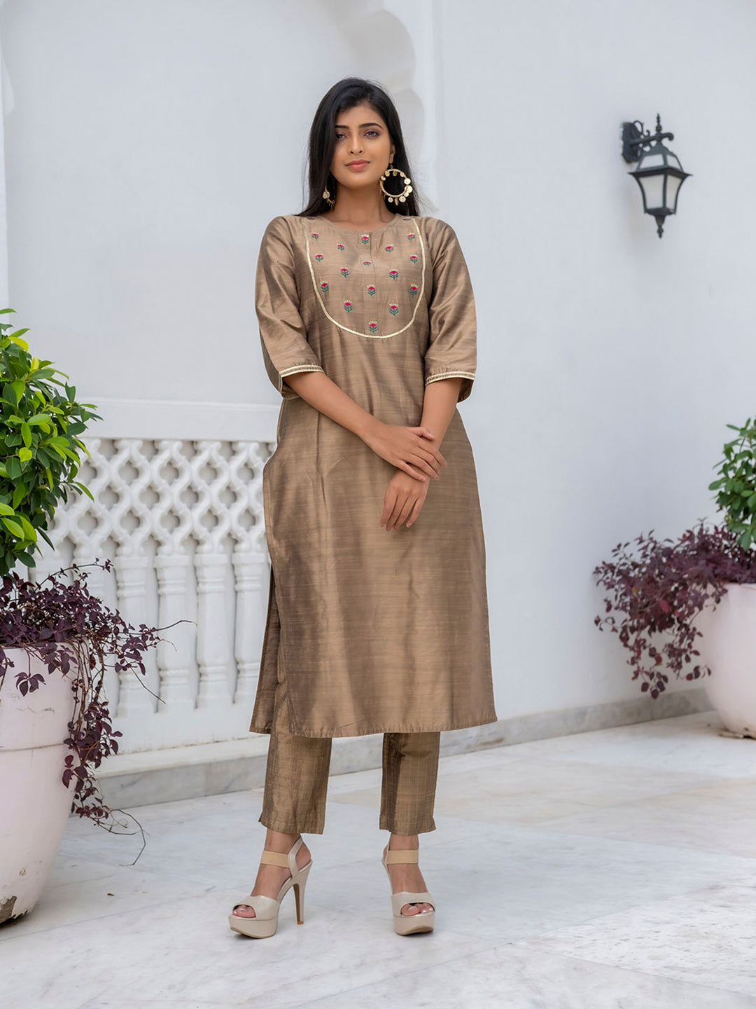 Silk Embroidered Straight Kurta With Pants