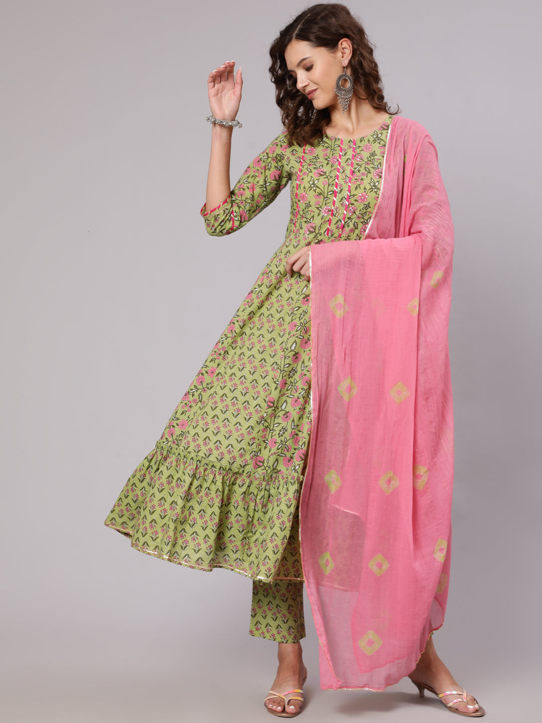 Anarkali Kurta With round Neck & Three Forth Sleeves With Pant & Dupatta