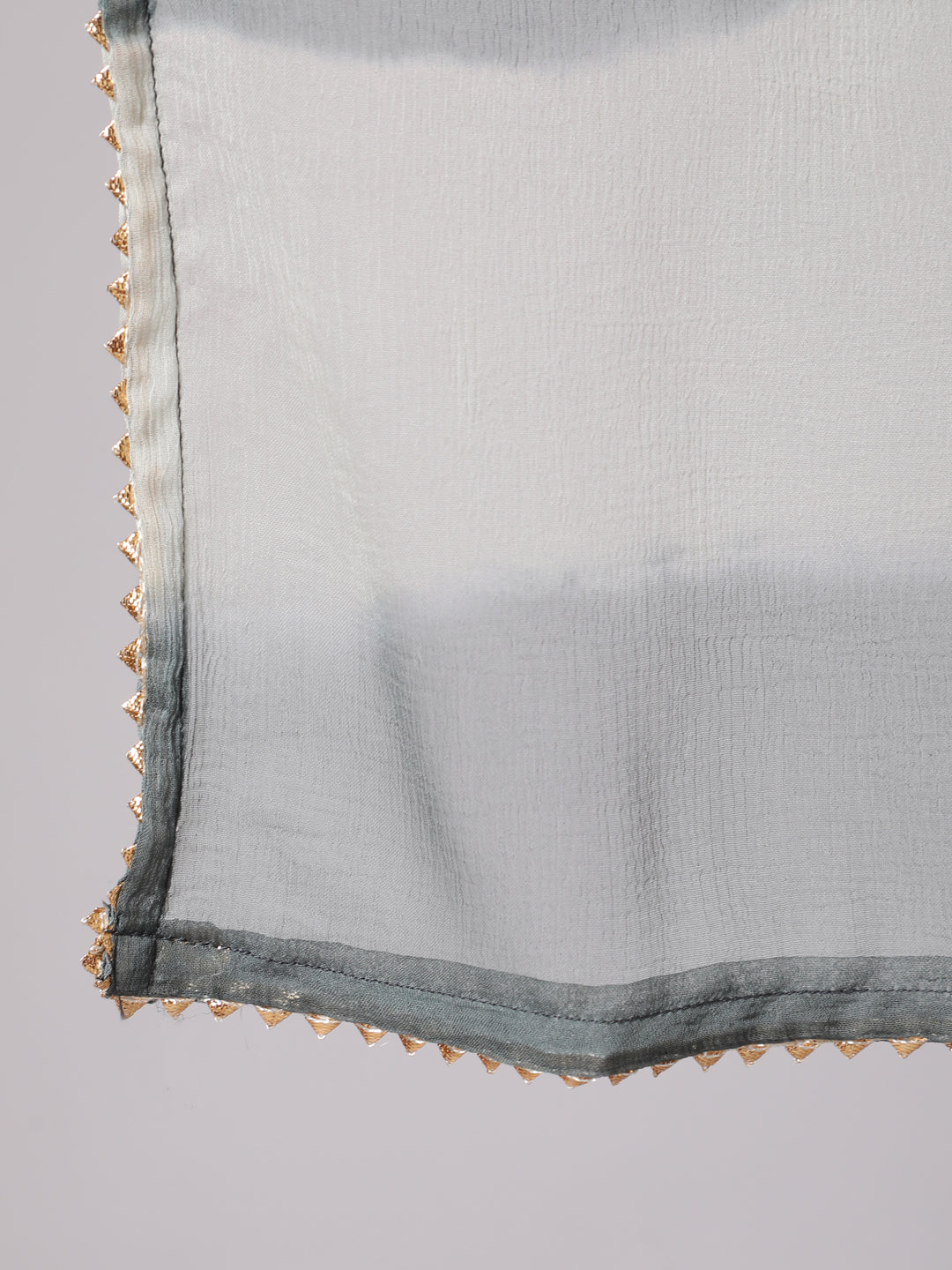 Grey Chanderi Printed Kurta With Solid Chanderi Pant And Tie & Dye Dupatta With Lace