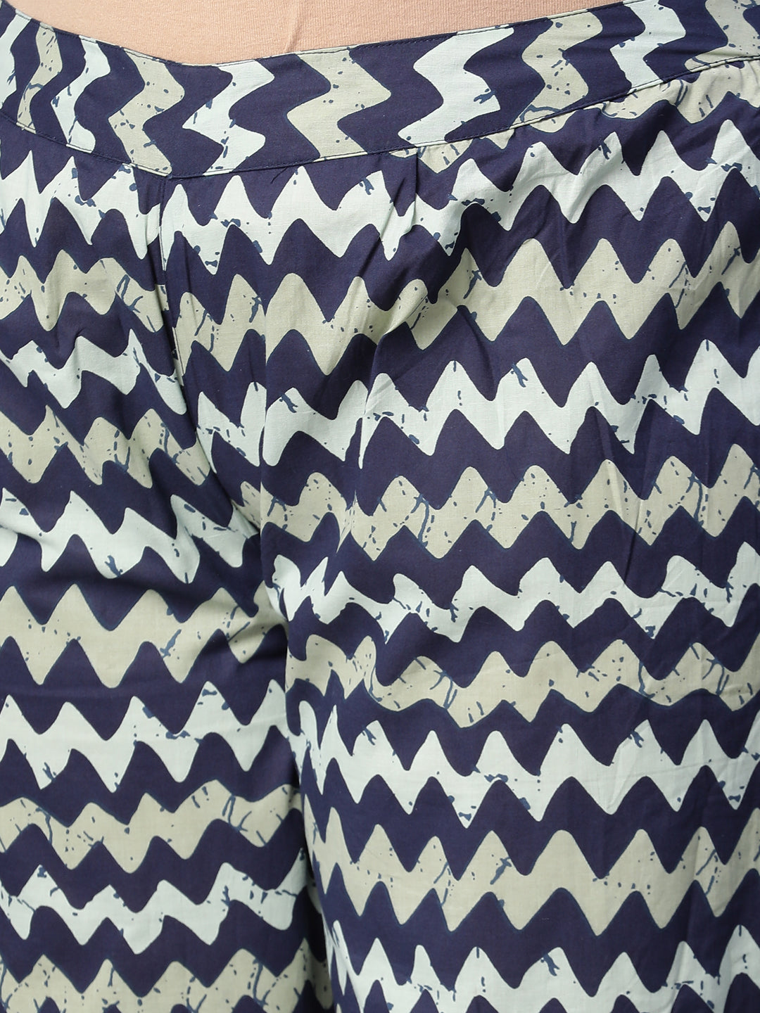 Navy Blue Zigzag Printed Cotton Long Kurta With Palazzo