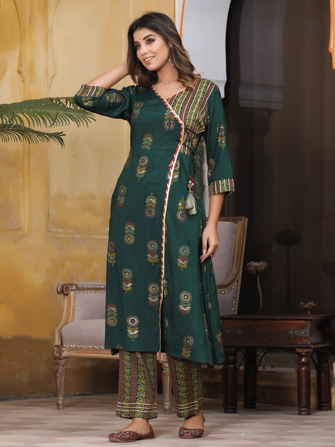 Green Rayon Slub Printed Kurta With Palazzo