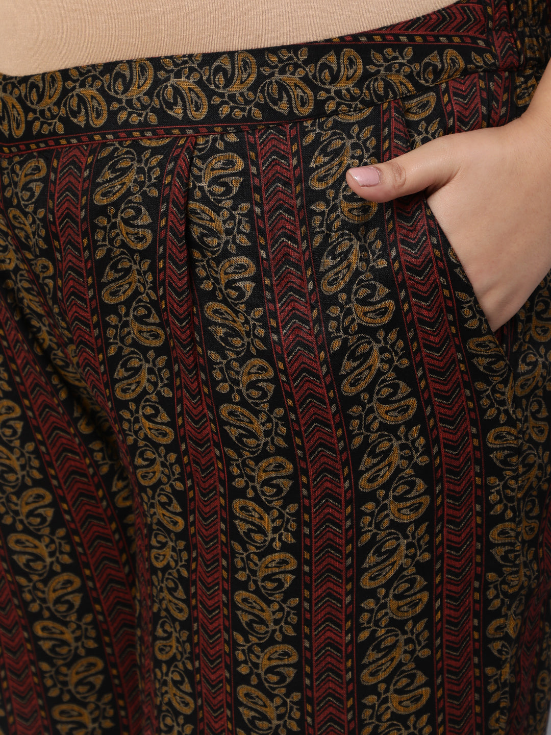 Black Rayon Slub Printed Kurta With Palazzo