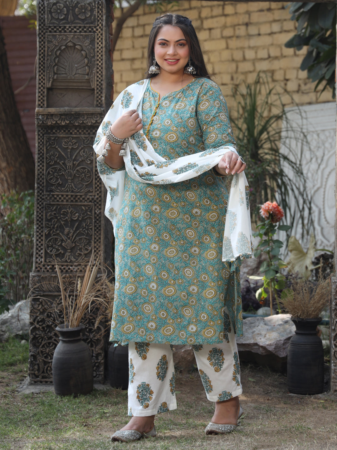 Green Printed Cotton Straight Thread Work Embellished Kurta With Palazzo And Dupatta
