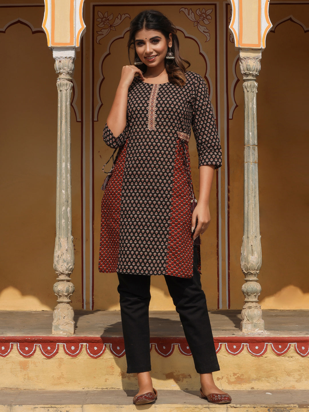 Black Cotton Printed Tie-Ups With Tassels Kurta