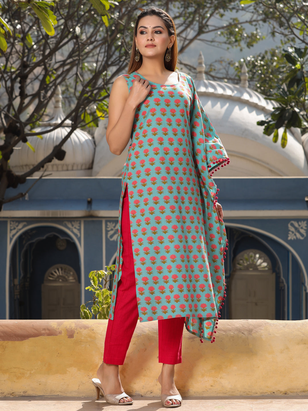 Readymade kaftan kurta with side slit