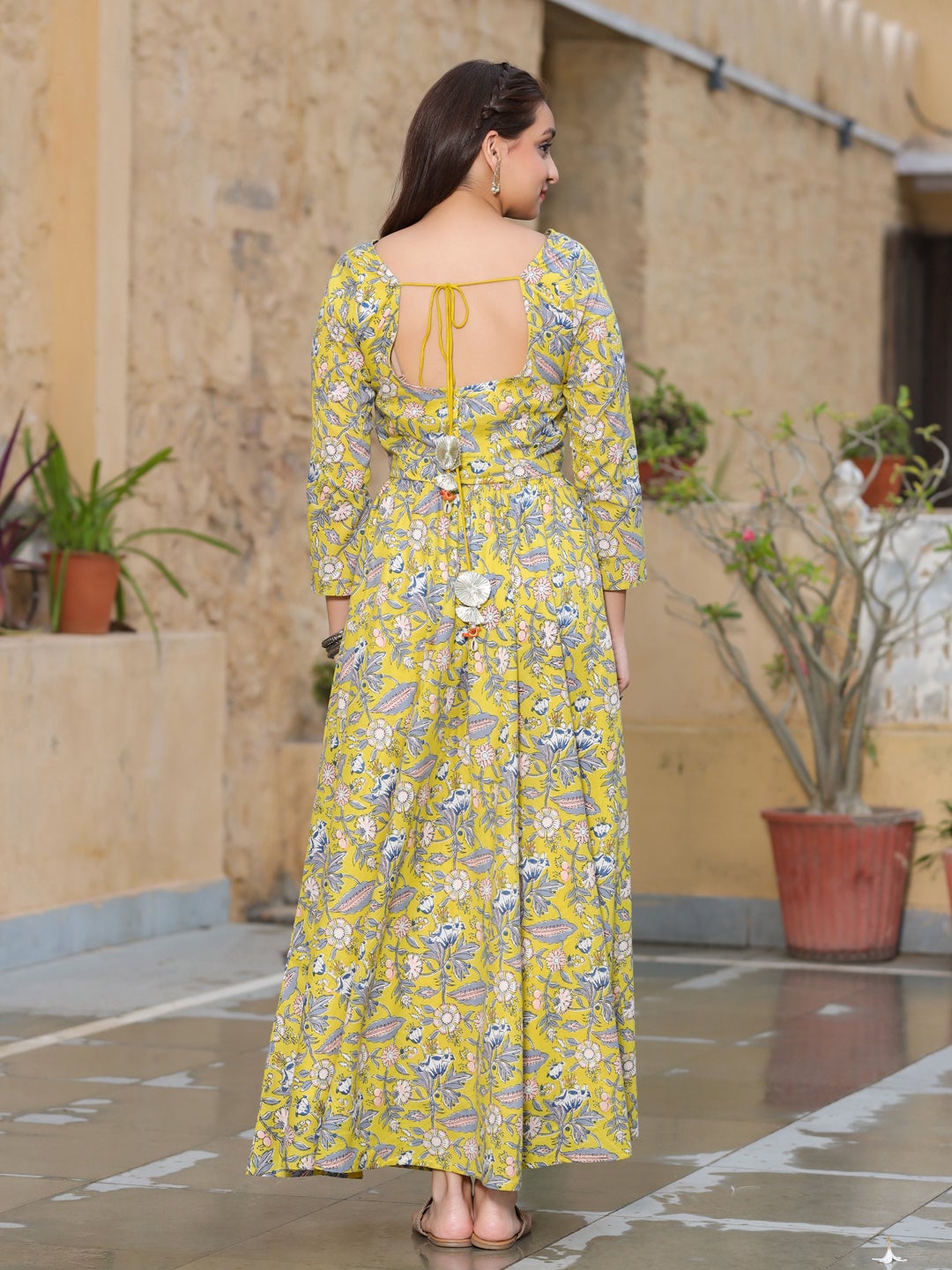 Floral Print Crop Top & Flared Long Skirt