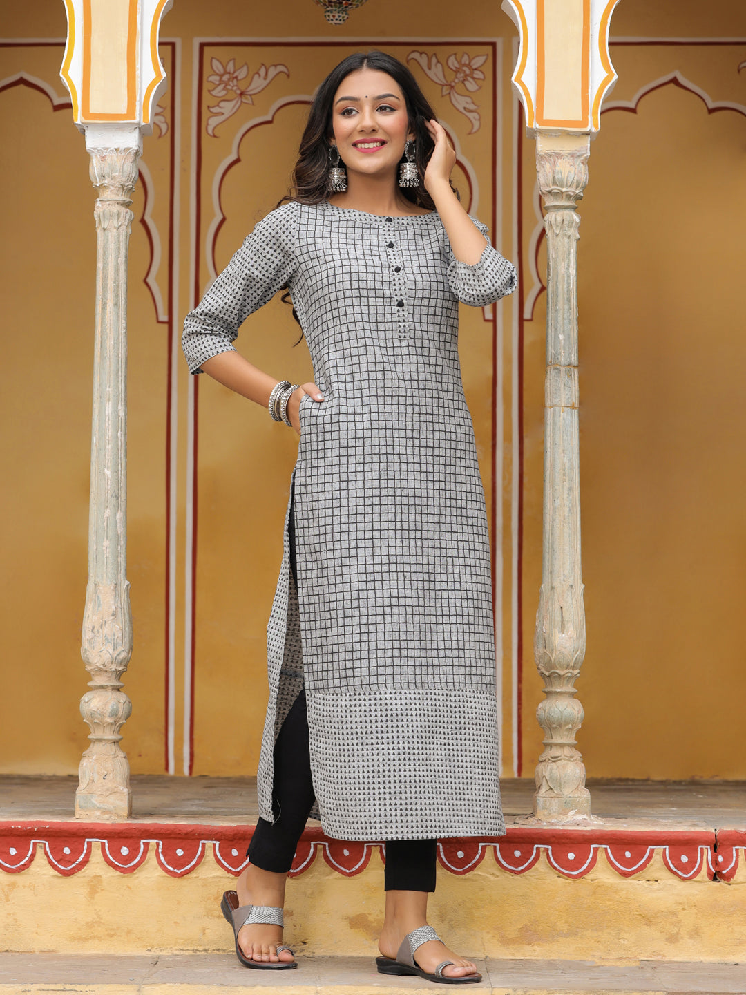Grey Checked Straight Handloom Kurta