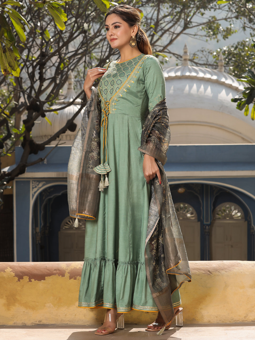 Silk Blend Embroidered Kurta With Dupatta
