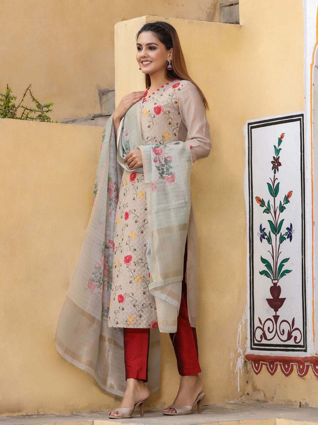 Beige Floral Print Chanderi Silk Kurta With Pants And Dupatta
