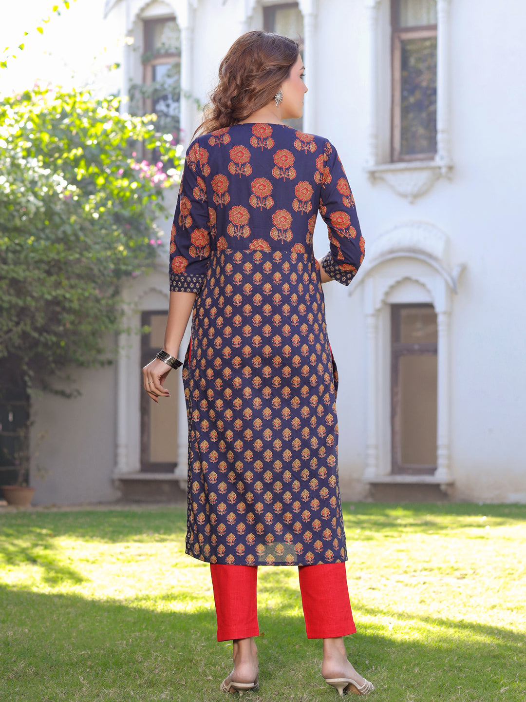 Navy Blue Printed Straight Cotton Kurta With Pant Set